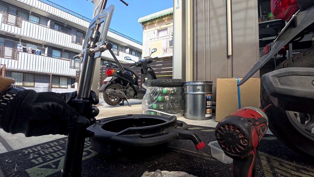 トップキャップを外す